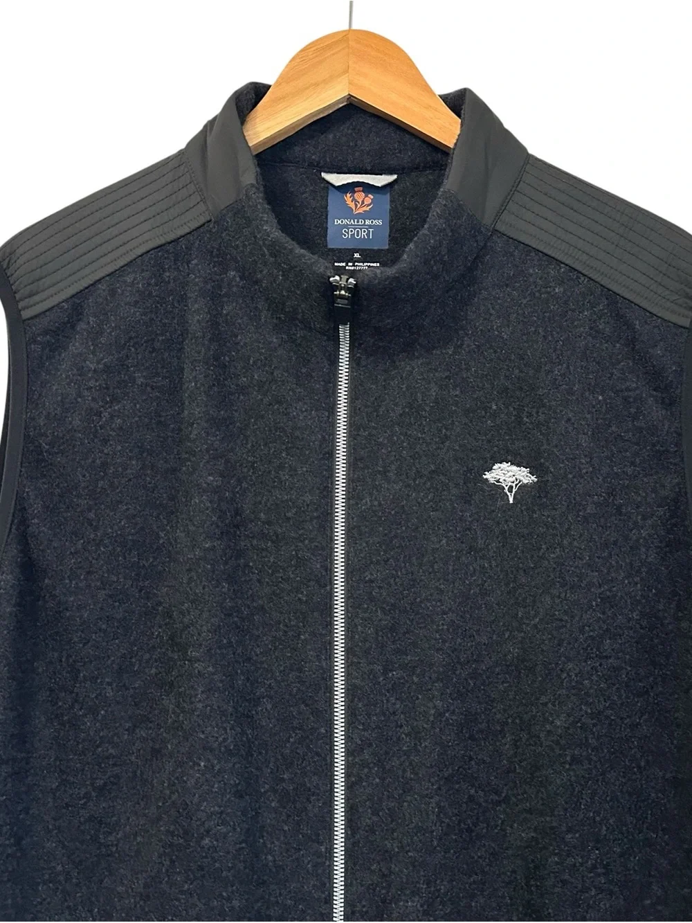 Donald Ross Sport Mens Full Zip Vest Size XL Gray Golf
